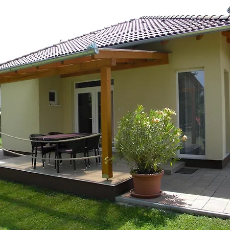 Tamasi Nyaralohaz Apartment *