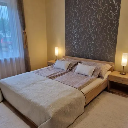 Tamasi Nyaralohaz Apartmán *