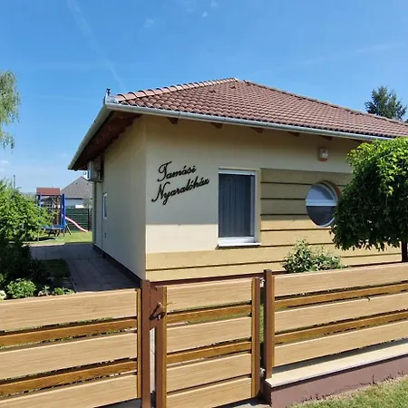 Tamasi Nyaralohaz Apartment