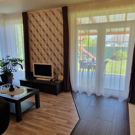 Apartment Tamasi Nyaralohaz *