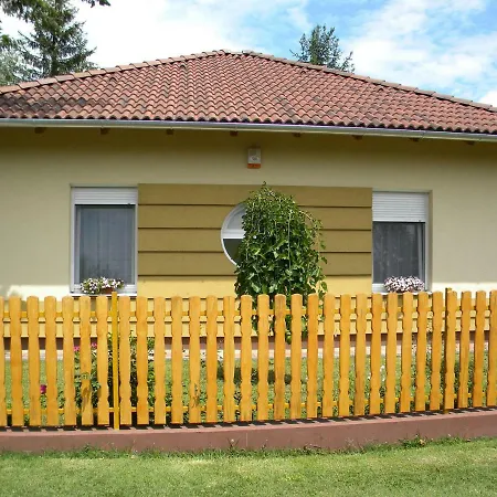 Tamasi Nyaralohaz Balatonmariafurdo