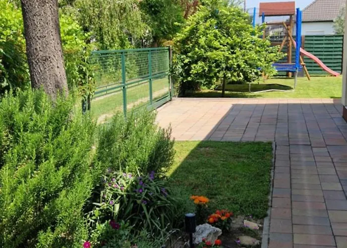Tamasi Nyaralohaz 아파트 Balatonmáriafürdő